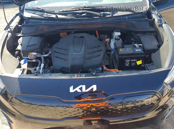 KNDCC3LG3N5153500 2022 KIA NIRO Black 