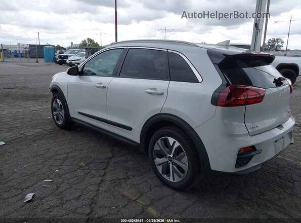 KNDCC3LG6N5147657 2022 KIA NIRO EV White Rear left