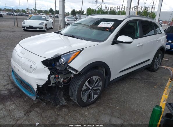 KNDCC3LG6N5147657 2022 KIA NIRO EV White Front left
