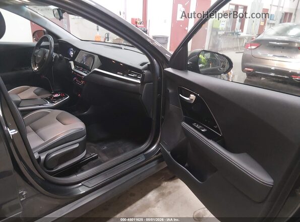 KNDCC3LG8N5144159 2022 KIA NIRO EV Beige Front interior view