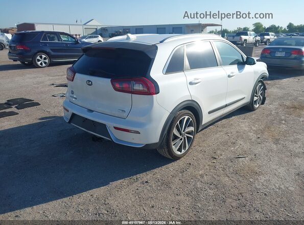KNDCE3LC9K5216263 2019 KIA NIRO White 