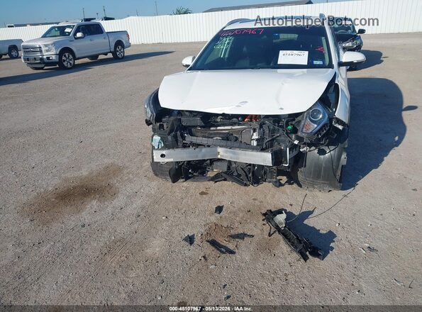 KNDCE3LC9K5216263 2019 KIA NIRO White 
