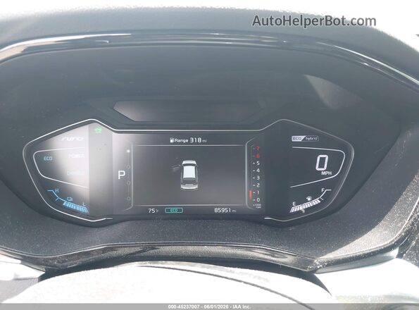 KNDCE3LC9M5482773 2021 KIA NIRO Silver 