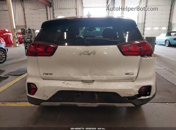 KNDCM3LD2N5543345 2022 KIA NIRO PLUG-IN HYBRID White 