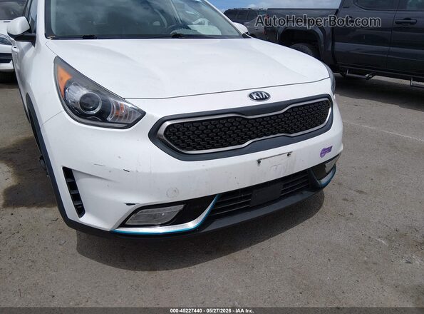 KNDCM3LD5K5234335 2019 KIA NIRO PLUG-IN HYBRID White Front view