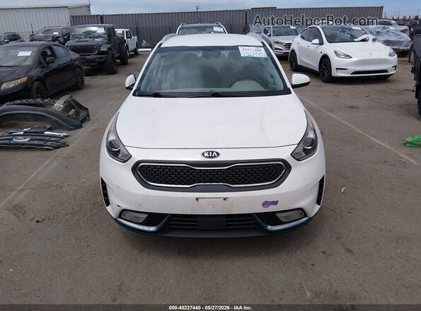 KNDCM3LD5K5234335 2019 KIA NIRO PLUG-IN HYBRID White Rear interior view