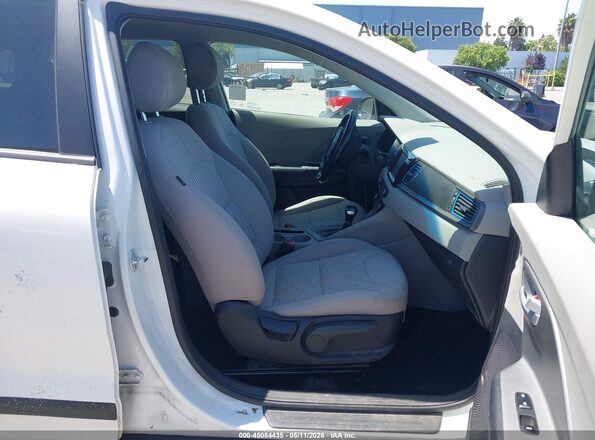 KNDCM3LDXK5325567 2019 KIA NIRO PLUG-IN HYBRID White 