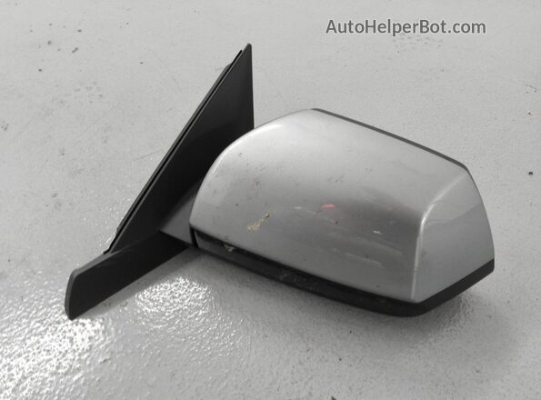 KNDCP3LE3T5336198 2026 KIA NIRO Серебряный 