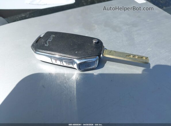 KNDCP3LE5R5156875 2024 KIA NIRO Gray წინა პანელის ხედი