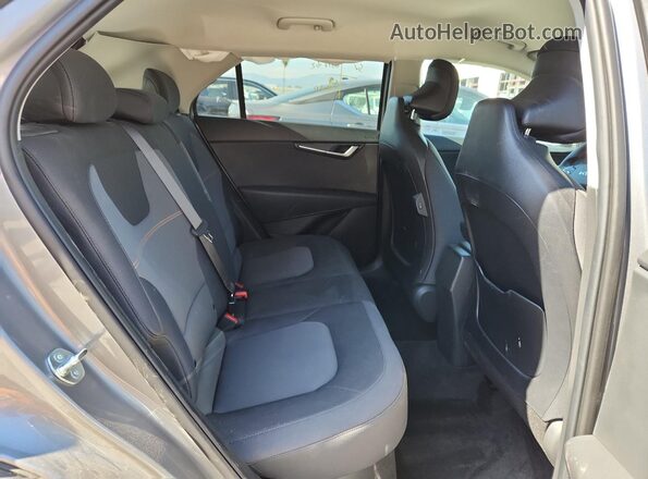 KNDCP3LE5T5333187 2026 KIA NIRO Silver 