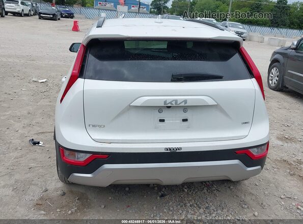 KNDCP3LE9S5231759 2025 KIA NIRO Белый 