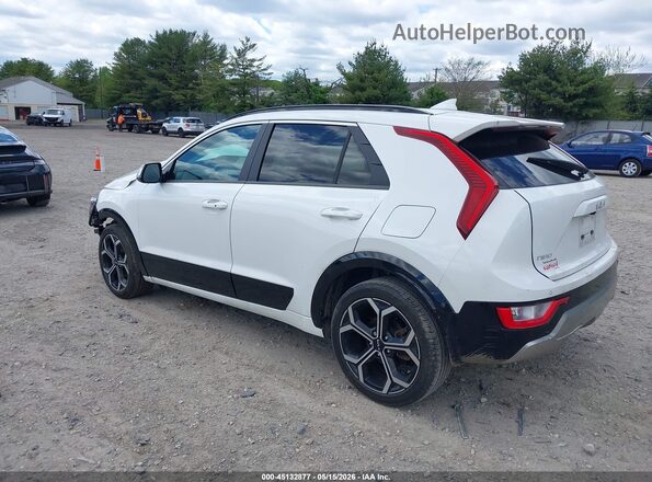 KNDCR3LE2R5145195 2024 KIA NIRO White Trasero izquierdo