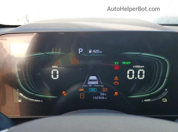 KNDCR3LE4R5125398 2024 KIA NIRO White 