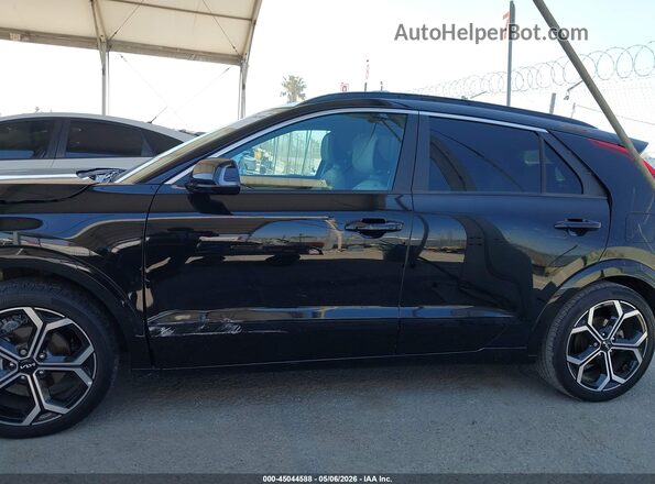 KNDCR3LE8P5099708 2023 KIA NIRO Black Widok wnętrza 360 stopni