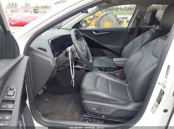 KNDCT3L17R5087244 2024 KIA NIRO EV White 