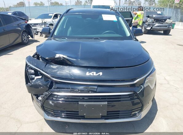 KNDCT3LE5P5049804 2023 KIA NIRO Black 