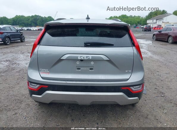 KNDCT3LE8P5059095 2023 KIA NIRO Gray 