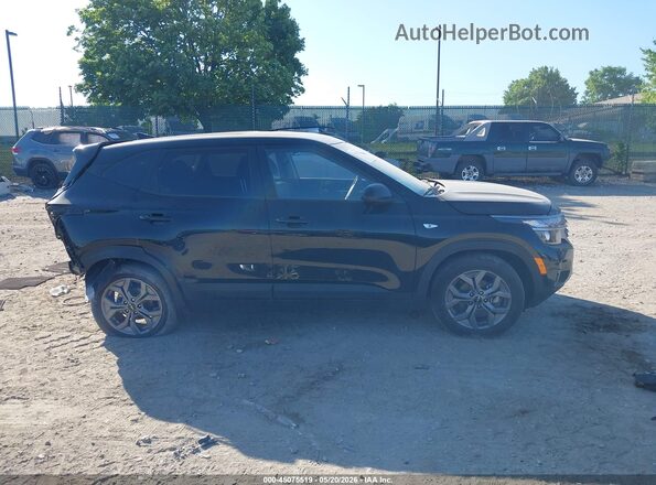 KNDEP2AA9T7833408 2026 KIA SELTOS Черный Вид задней части салона