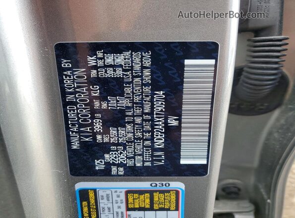 KNDEP2AAXT7909704 2026 KIA SELTOS Silver Widok naklejki z numerem VIN