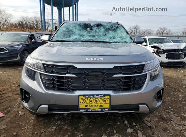 KNDEP2AAXT7909704 2026 KIA SELTOS Silver Widok z przodu