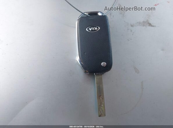 KNDEPCAA0M7144543 2021 KIA SELTOS White Vista del salpicadero