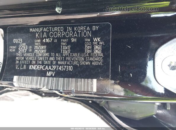 KNDEPCAA2P7457310 2023 KIA SELTOS Black Vista del compartimento del motor