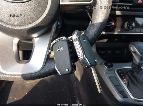 KNDEPCAA5M7188523 2021 KIA SELTOS White 