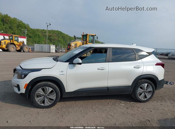 KNDEPCAA5M7188523 2021 KIA SELTOS White 