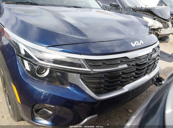 KNDER2AA4R7500827 2024 KIA SELTOS Blue Widok wnętrza z tyłu