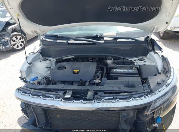 KNDERCAA2M7158289 2021 KIA SELTOS Белый Вид сзади