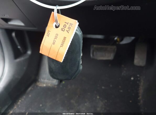 KNDERCAA2R7644558 2024 KIA SELTOS White Widok deski rozdzielczej