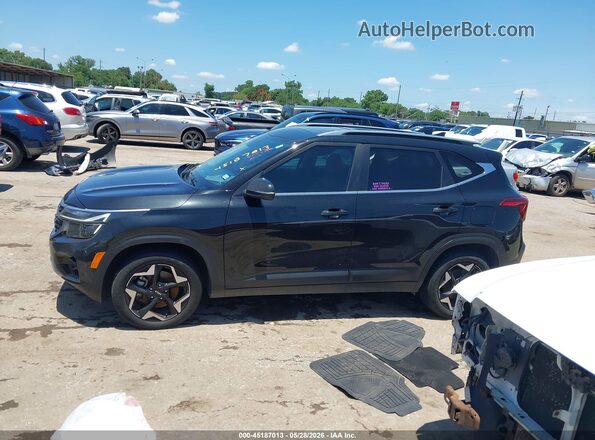 KNDERCAA3R7533131 2024 KIA SELTOS Black Панорамний вид салону 360°