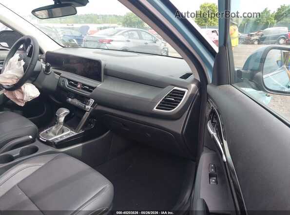 KNDERCAAXR7614238 2024 KIA SELTOS Teal Вид салону спереду
