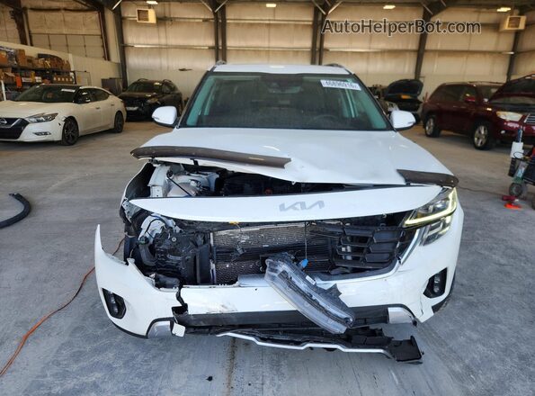 KNDETCA78R7573355 2024 KIA SELTOS White 