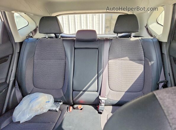 KNDEU2AA2M7160262 2021 KIA SELTOS Silver 