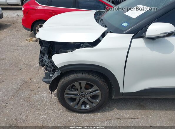 KNDEU2AA4P7396366 2023 KIA SELTOS White 