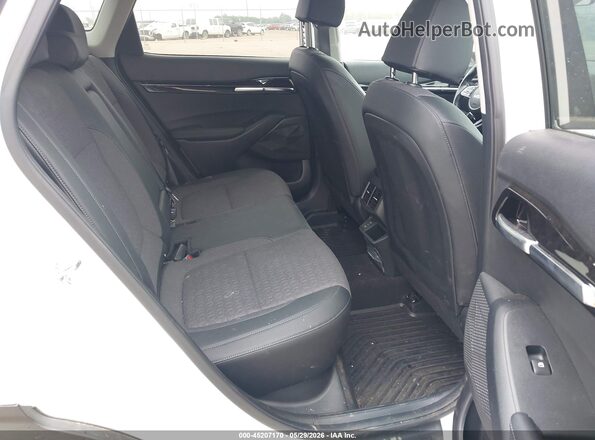 KNDEU2AA9S7687146 2025 KIA SELTOS White Widok naklejki z numerem VIN