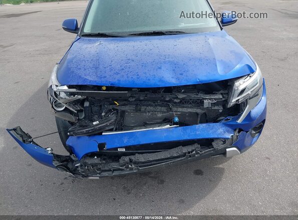 KNDEUCAA7S7681593 2025 KIA SELTOS Синий Вид спереди
