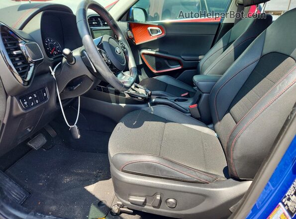 KNDJ53AF5M7739484 2021 KIA SOUL Blue 
