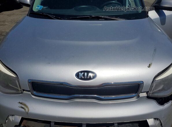 KNDJN2A25G7852959 2016 KIA SOUL Silver 