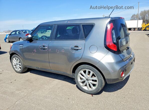 KNDJP3A55J7605622 2018 KIA SOUL Серый 