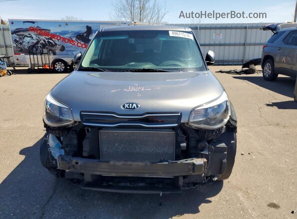 KNDJP3A55J7605622 2018 KIA SOUL Серый 