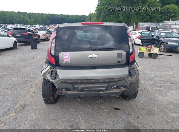 KNDJP3A57J7569142 2018 KIA SOUL Green 