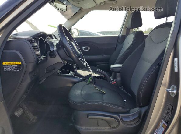 KNDJP3A59K7654730 2019 KIA SOUL Gray 