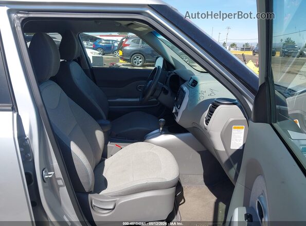 KNDJP3AE4G7006509 2016 KIA SOUL EV Silver 