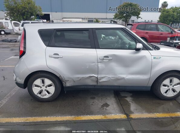 KNDJX3AE1G7007486 2016 KIA SOUL EV Gray Vista frontal