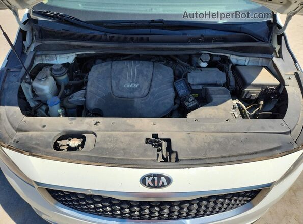 KNDMB5C10G6192802 2016 KIA SEDONA White Սալոնի հետևի տեսք