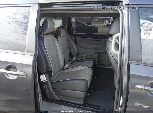 KNDMB5C11H6269405 2017 KIA SEDONA Gray 