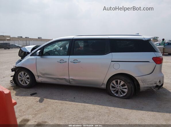 KNDMB5C12G6192543 2016 KIA SEDONA Silver 