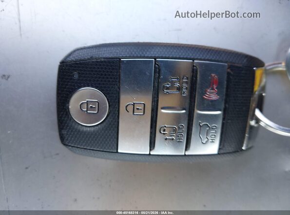 KNDMB5C12G6209213 2016 KIA SEDONA Черный Вид панели приборов